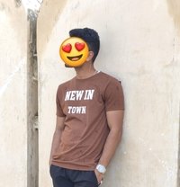 Muscular Guy - Male companion in New Delhi