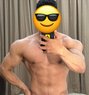 Muscle Guy in Qatar for Men & Women - Male escort in Doha Photo 3 of 10