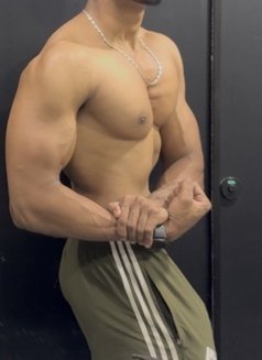 Muscular Muzz - Male escort in Navi Mumbai Photo 3 of 3