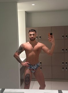 Muscularboy - Male escort in Dubai Photo 22 of 23