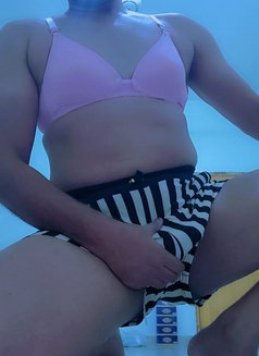 Muscut Gay Massage - Agencia de acompañantes masculinas in Muscat Photo 10 of 20