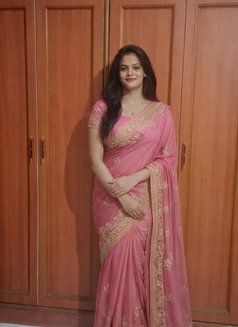 Mushkan Escort Service - escort in Kolkata Photo 3 of 4