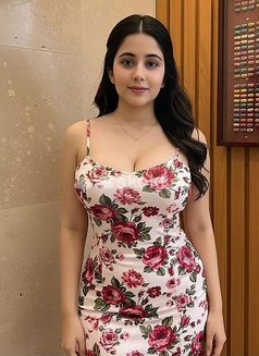 Muskan 24x7 Hrs Goa - puta in Candolim, Goa Photo 1 of 2