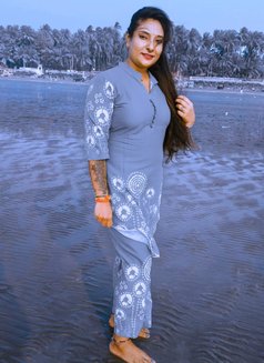 Muskan Cam and Meet Queen - escort in Bangalore Photo 3 of 7