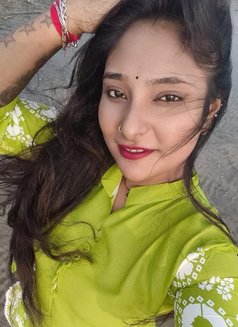 Muskan Cam and Meet Queen - escort in Bangalore Photo 5 of 7