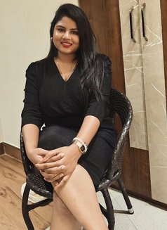 Muskan - escort in Mumbai Photo 1 of 1