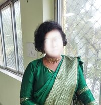 Muskan Hand Cash Payment - escort in Kolkata Photo 1 of 5