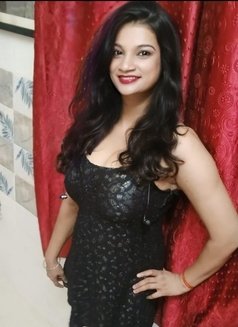 Muskan Indepdent Call Girl Service - escort in New Delhi Photo 1 of 2