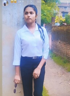 Muskan Independent Girl Cash Home Escort - puta in Pune Photo 2 of 6