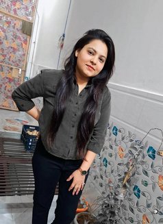 Muskan Independent Girl Girl in Gurgaon - puta in Gurgaon Photo 2 of 4