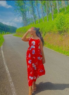 Muskan - escort in New Delhi Photo 1 of 3