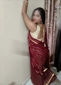 Muskan - escort in Bangalore Photo 7 of 20