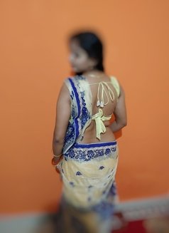 Muskan - escort in Bangalore Photo 2 of 4