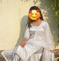 Muskan - escort in Indore