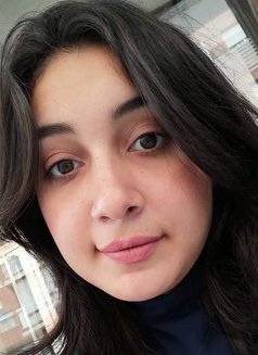 Muskan - escort in Dubai Photo 1 of 3