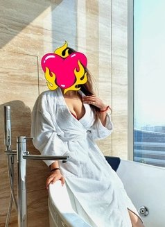 Muskan - escort in Gurgaon Photo 2 of 3