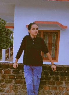 Muskan - escort in Hyderabad Photo 1 of 1