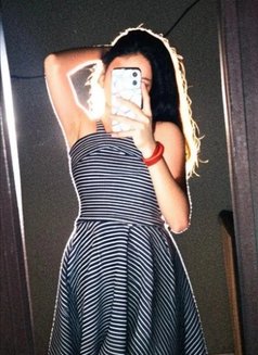 Muskan - escort in Hyderabad Photo 1 of 3