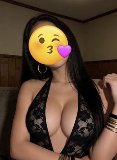 Muskan - escort in Hyderabad Photo 2 of 17