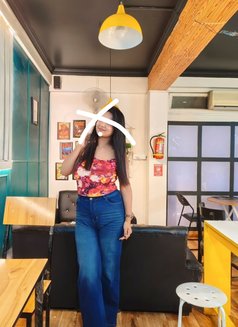 Muskan - escort in Kochi Photo 2 of 4