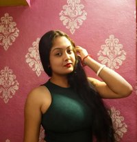 Muskan - escort in Kochi Photo 1 of 4
