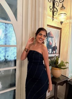 Muskan - escort in Kolkata Photo 2 of 5