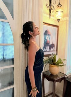 Muskan - escort in Kolkata Photo 3 of 5