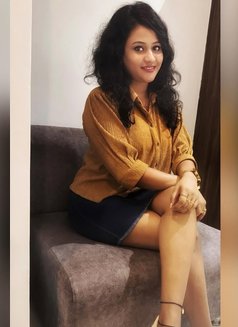 Muskan - escort in Surat Photo 1 of 2