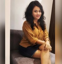 Muskan - escort in Surat Photo 1 of 2