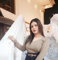 Muskan Indian Model - puta in Dubai