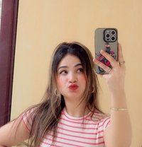 Muskan - puta in Dubai