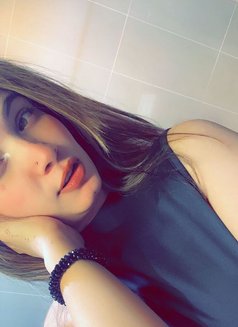 Muskan - escort in Dubai Photo 4 of 17