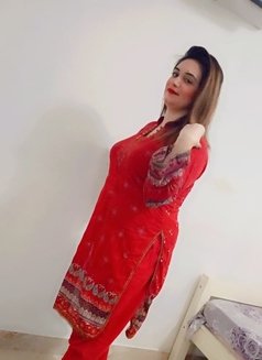 Muskan. Pakistani - escort in Muscat Photo 4 of 4