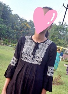 Muskan ( Real meet and cam show) - puta in Pune Photo 3 of 4