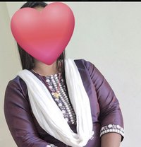 MUSKAN ( Real Meet and Cam Show) - puta in Pune Photo 3 of 4