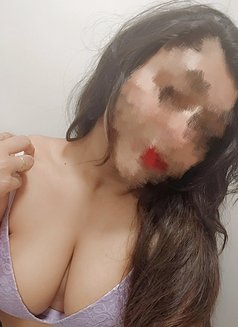 Muskan Sexy body 25yrs Independent - puta in Mumbai Photo 6 of 7