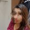 Sona Blowjob expert 25yrs Independent - puta in Mumbai Photo 2 of 7