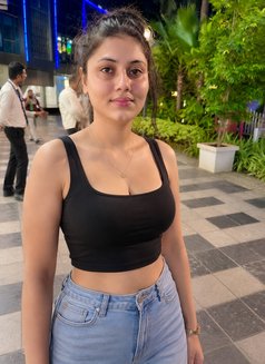 Muskan Singh - escort in Pune Photo 3 of 3