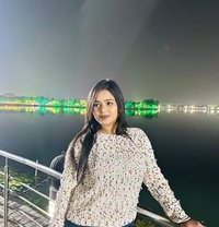 Muskhan - escort in Navi Mumbai