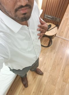 muslm with cut cock 7 Inch (Only Female) - Acompañantes masculino in Bangalore Photo 18 of 19