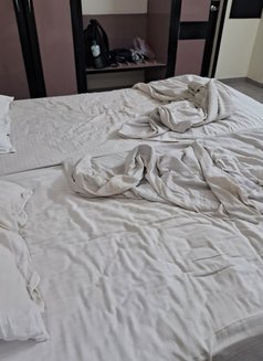 muslm with cut cock 7 Inch (Only Female) - Acompañantes masculino in Bangalore Photo 22 of 22