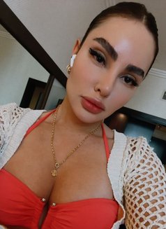 I can be yours right now baby - escort in Dubai Photo 5 of 6