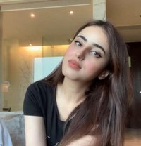 My Name Is Hana - puta in Muscat