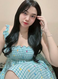 My name is Jenni - escort in Dammam Photo 3 of 6