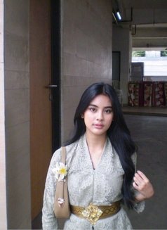 My Name Is Lyna Vip - puta in Muscat Photo 2 of 4