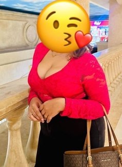 My name manshi I am independent cam meet - escort in New Delhi Photo 7 of 9