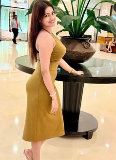 Disha - escort in Mumbai Photo 1 of 1