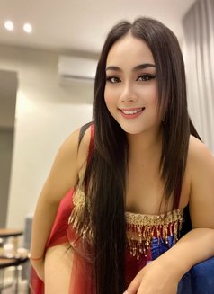 My Name Opor New - Transsexual escort in Ajmān Photo 2 of 5