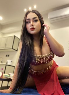My Name Opor New - Transsexual escort in Ajmān Photo 4 of 5