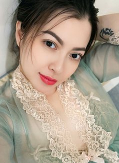 If fake service free - escort in Riyadh Photo 4 of 6